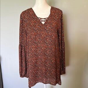 Maurices Small Leopard Print V-Neck Women's Top